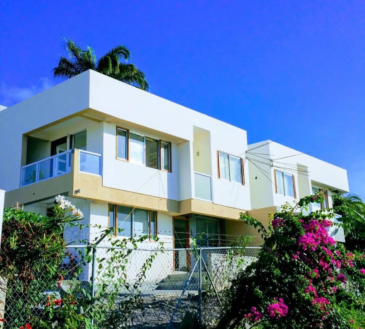 Ocean View Apartments Belmont 0*,